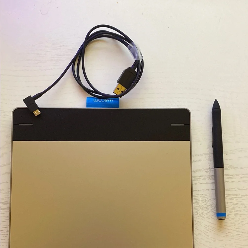 Wacom Drawing Tablet in Black and Gray